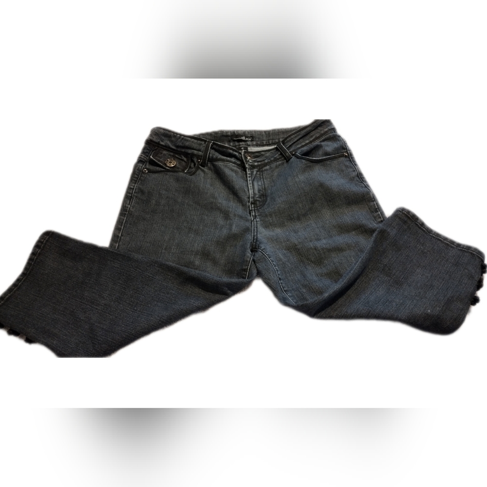 Willi Smith Denim Capri Size 12 excellent condition Blue